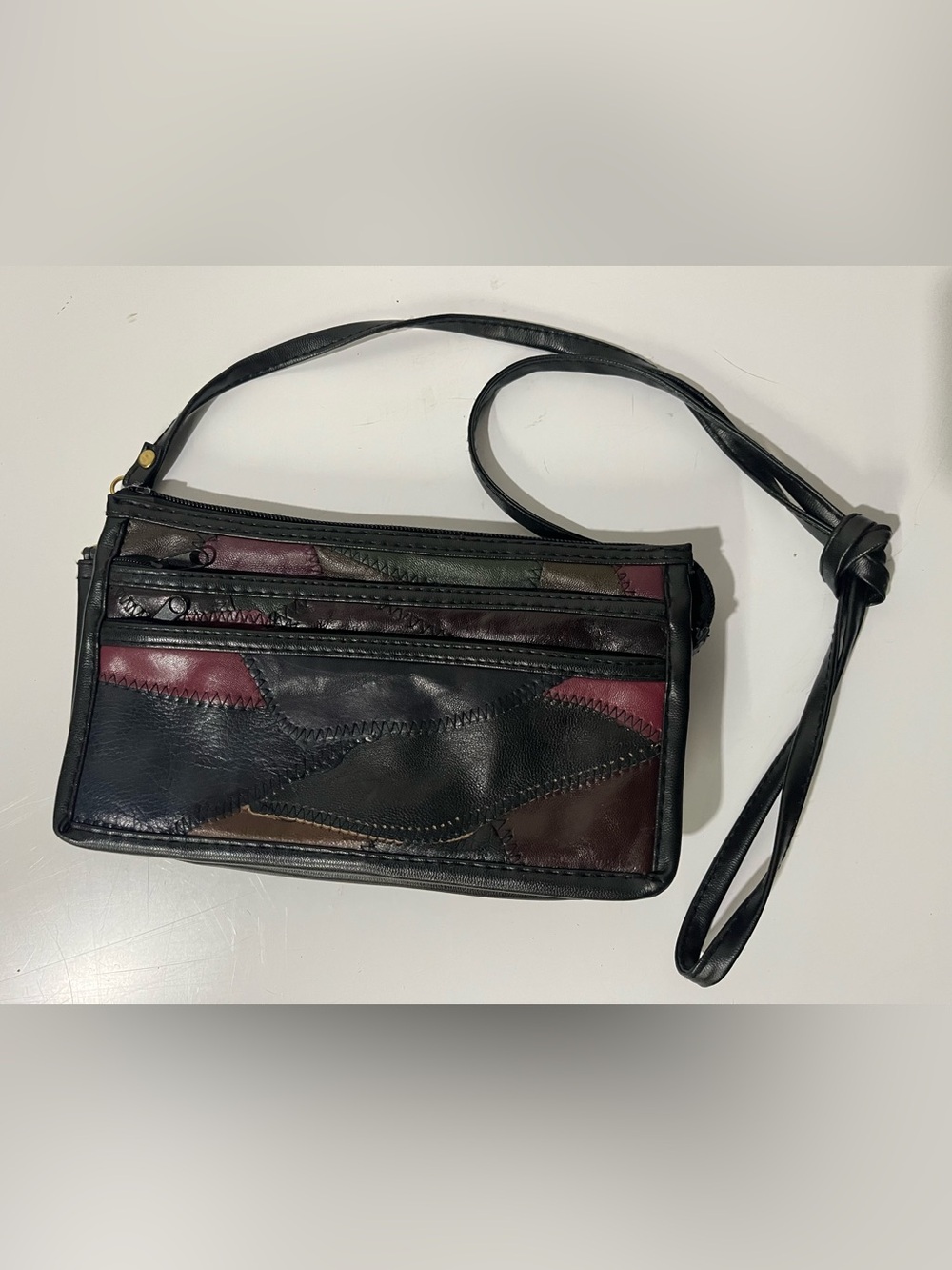 Vintage 90s leather patchwork purse with adjustable, removeable shoulder strap